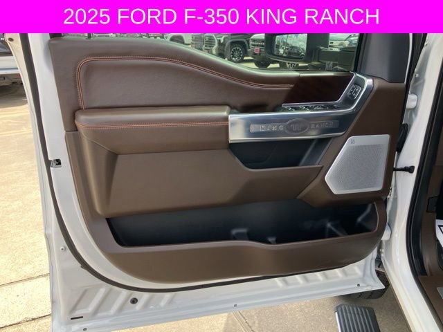 Used 2025 Ford F350 King Ranch w/ FX4 Off-Road Package image 26