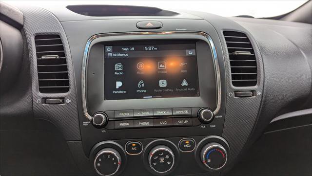 Used 2018 Kia Forte S image 28