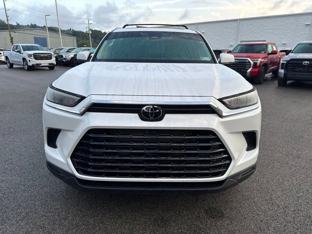 Used 2025 Toyota Grand Highlander AWD Hybrid image 2