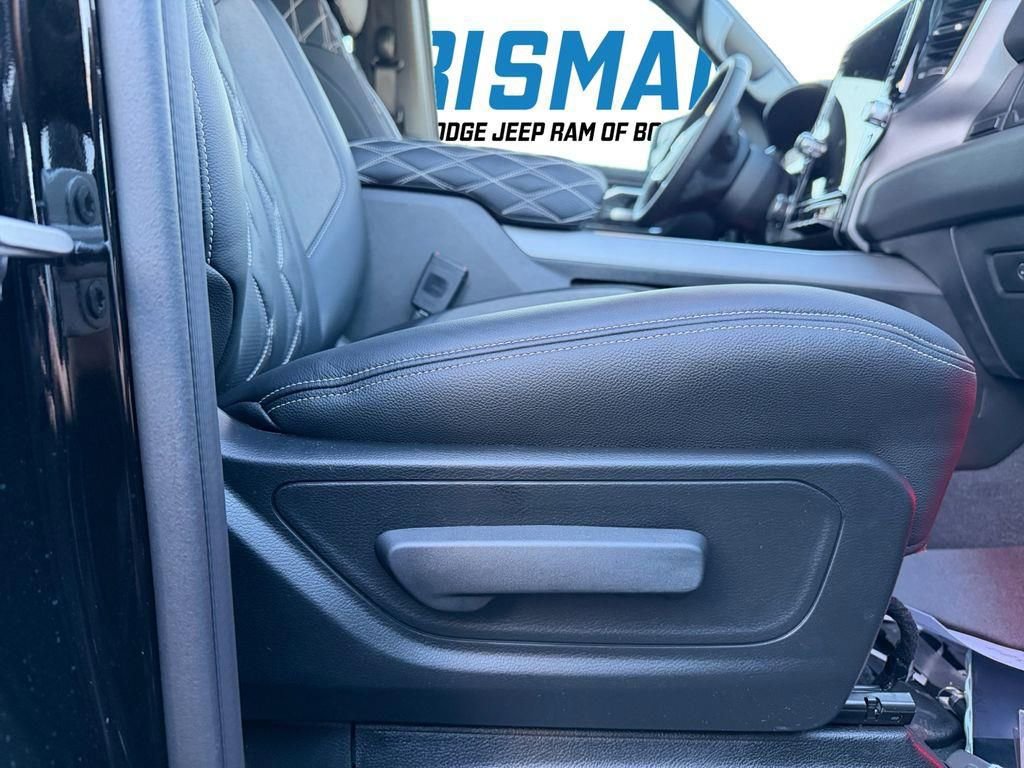 New 2026 RAM 1500 Big Horn AWD/4WD image 20