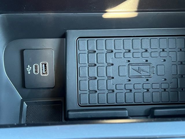 New 2026 Ford F150 XLT w/ Equipment Group 302A MID image 38