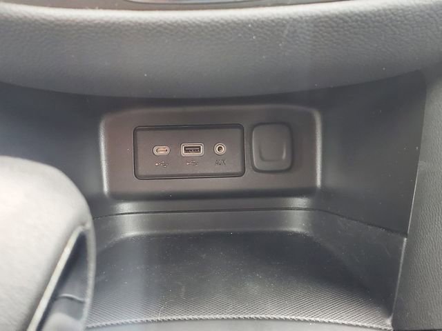 Certified 2022 Chevrolet Equinox LT image 33