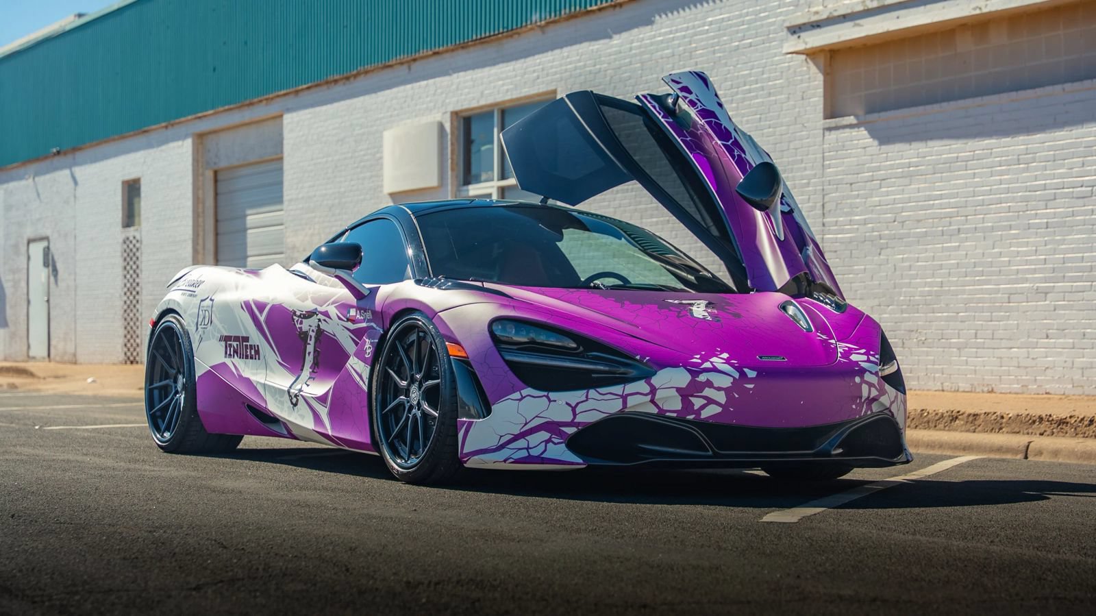 Used 2018 McLaren 720S RWD image 5