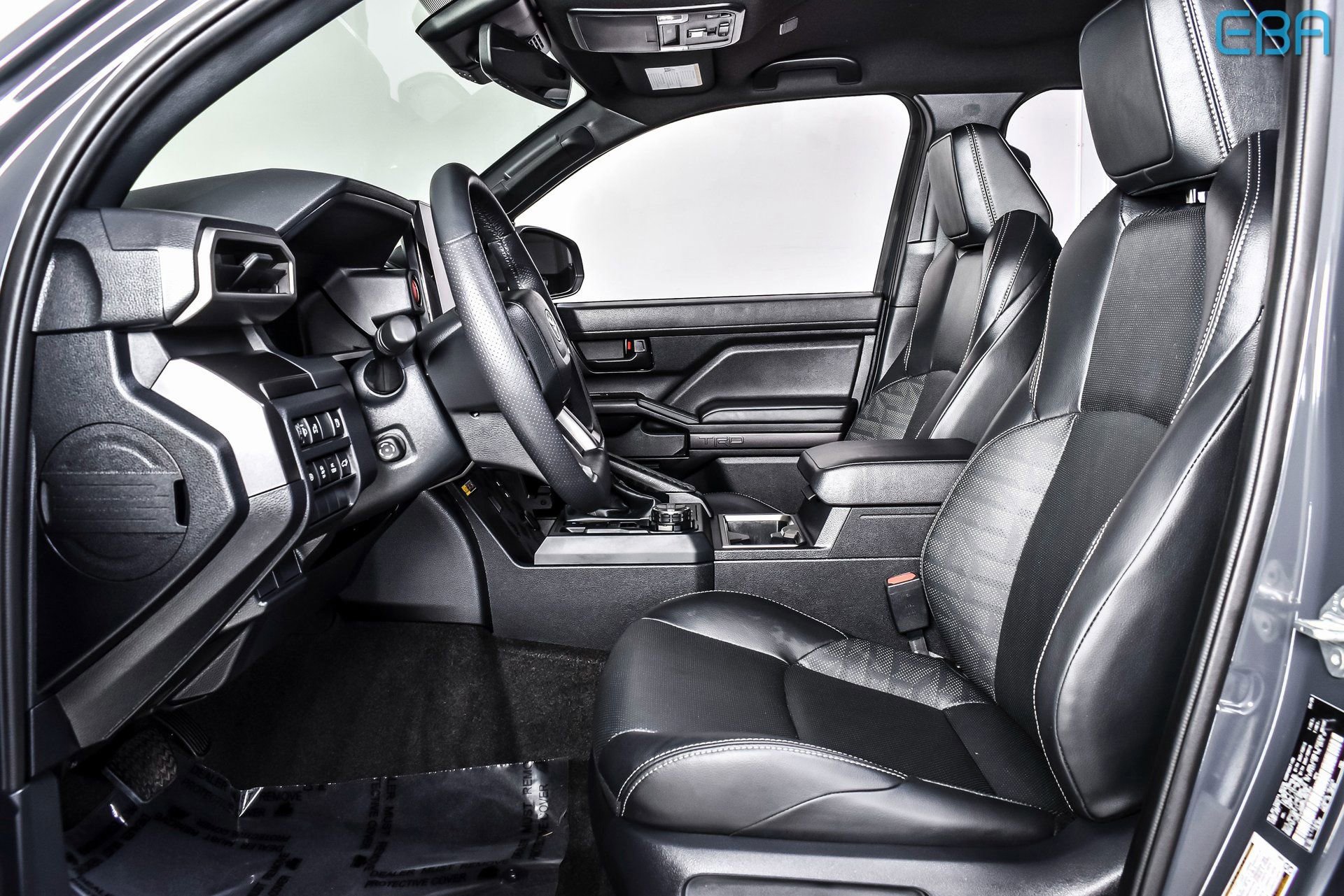 Used 2025 Toyota 4Runner TRD Off-Road Premium image 15