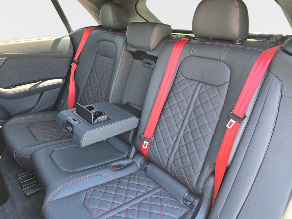 New 2026 Audi SQ8 Prestige AWD/4WD image 15