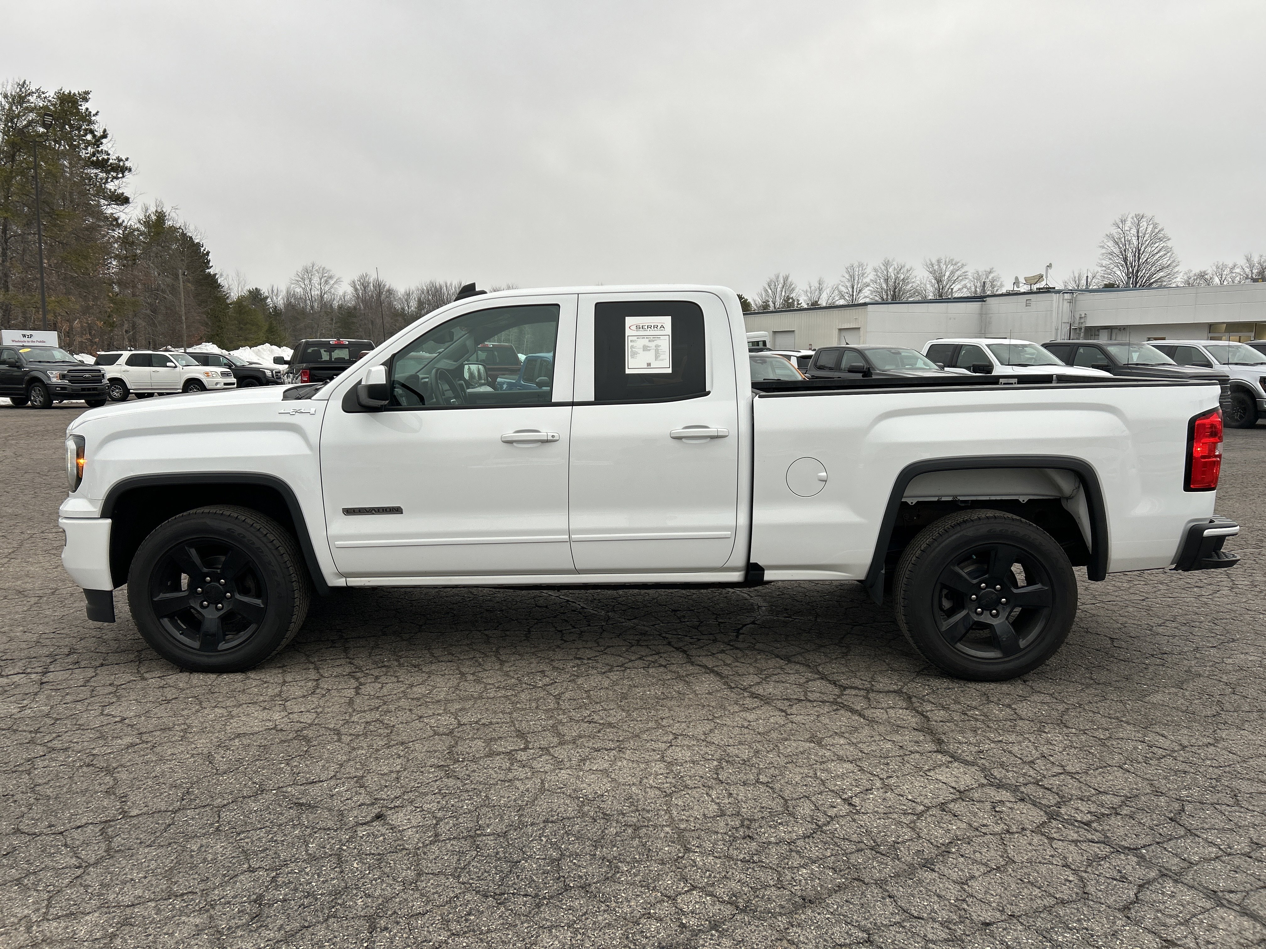 Used 2017 GMC Sierra 1500 4x4 Double Cab image 6
