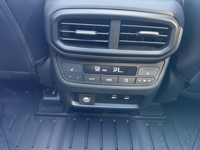 Used 2026 Honda Pilot Elite image 19
