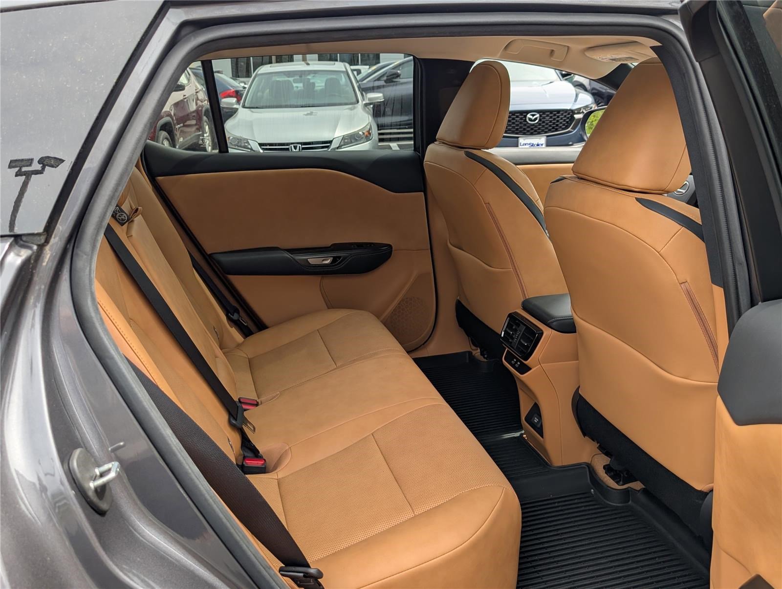 Used 2023 Lexus RZ 450e Premium w/ Technology Package image 12