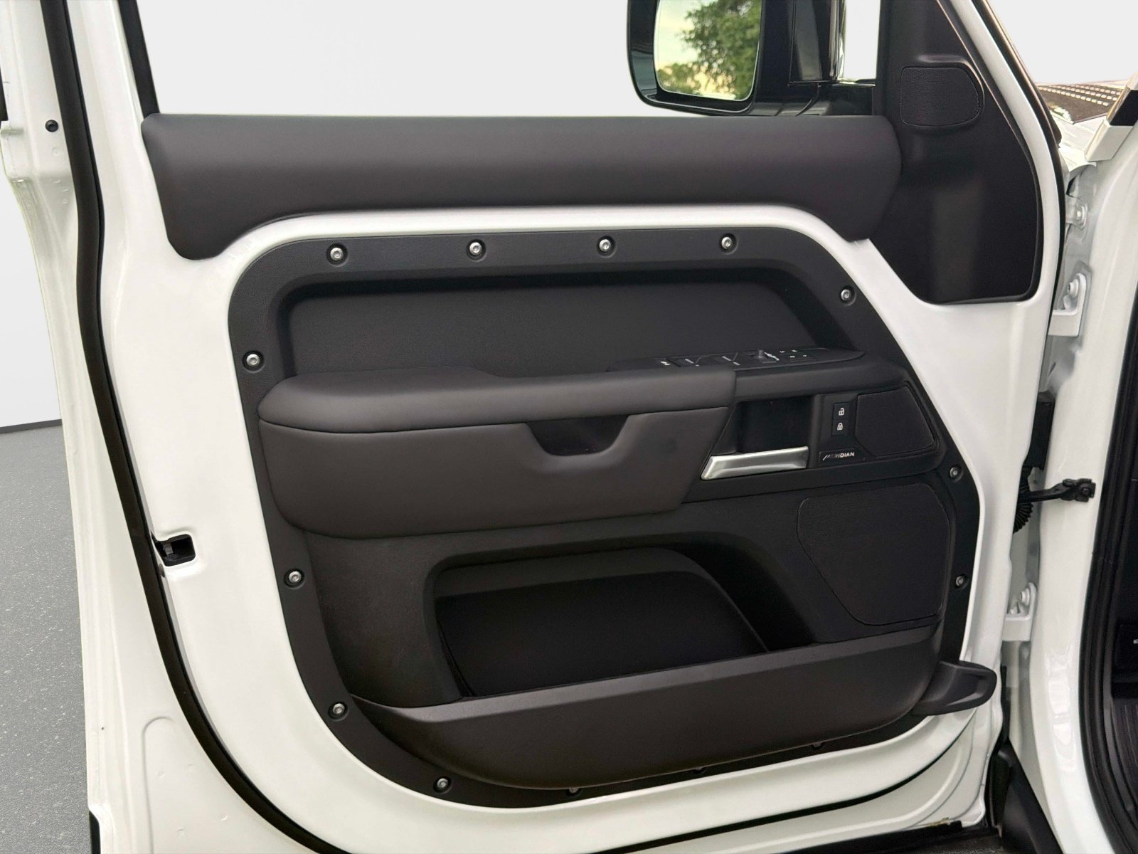 New 2026 Land Rover Defender 130 S AWD/4WD image 19