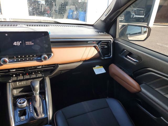 Used 2024 GMC Canyon AT4 image 14