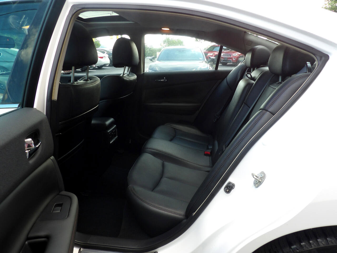 Used 2011 Nissan Maxima 3.5 SV w/ Cold Pkg image 14