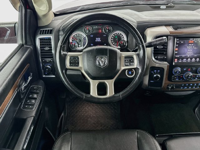 Used 2016 RAM 2500 Laramie w/ Cold Weather Group AWD/4WD image 14