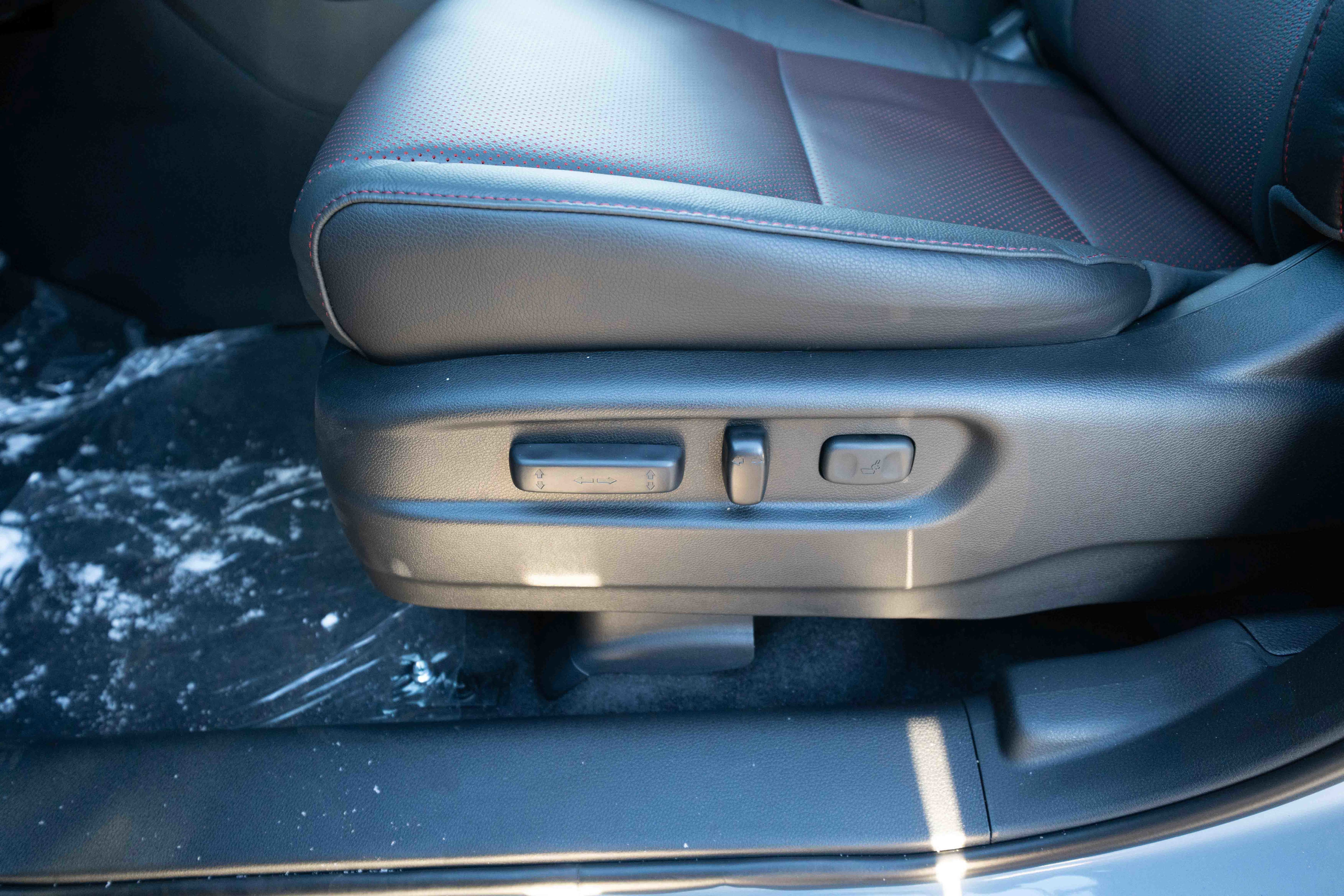 New 2026 Honda Ridgeline Black Edition image 12