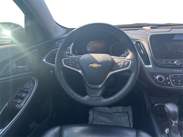 Used 2023 Chevrolet Malibu LT image 12