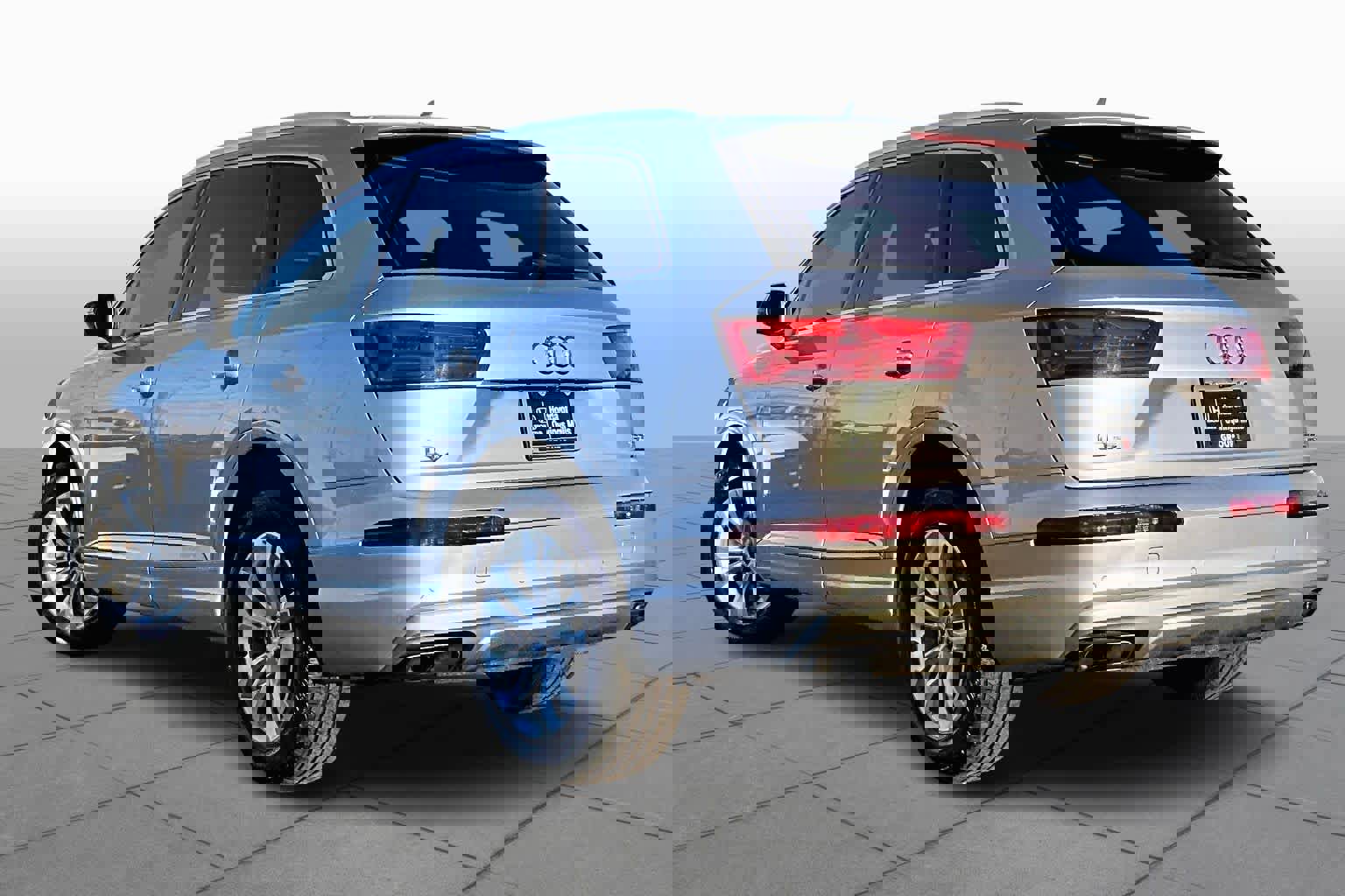 Used 2017 Audi Q7 3.0T Premium Plus image 11