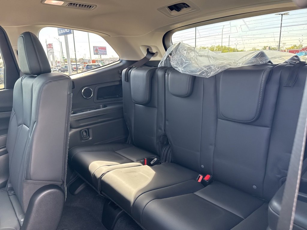 New 2025 Subaru Ascent Limited image 32