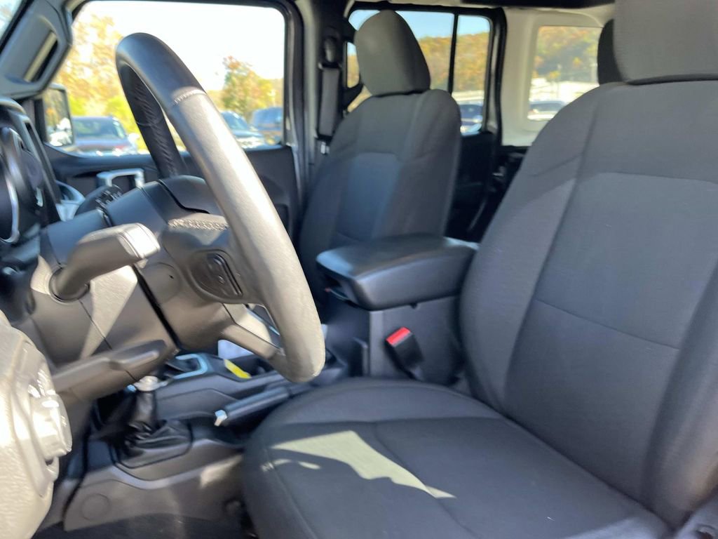 Used 2023 Jeep Wrangler Sport S image 24