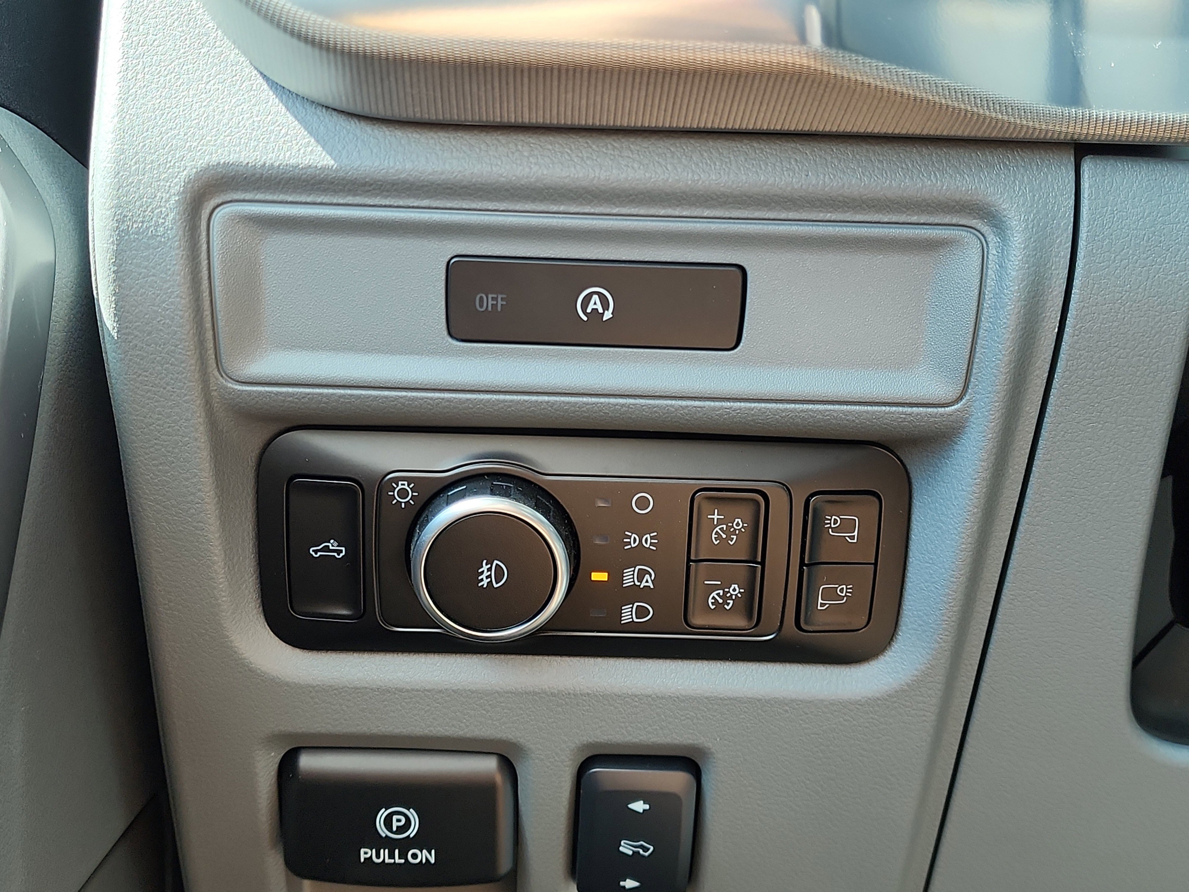 New 2025 Ford F150 Lariat image 16