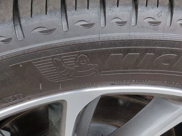 Used 2024 Lincoln Corsair FWD w/ Equipment Group 101A image 11