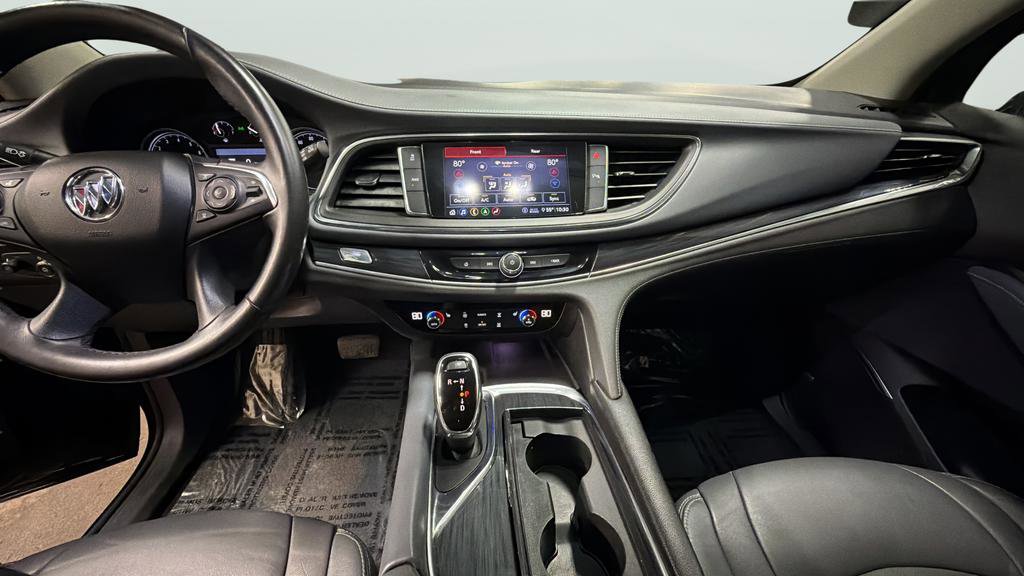 Used 2020 Buick Enclave Essence w/ Sport Touring Edition image 23