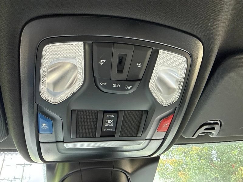 New 2026 RAM 2500 Tradesman AWD/4WD image 32