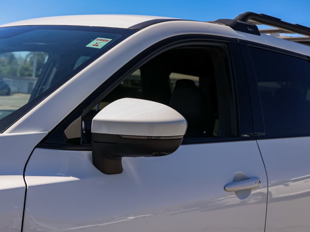 Used 2025 Nissan Pathfinder Rock Creek image 12