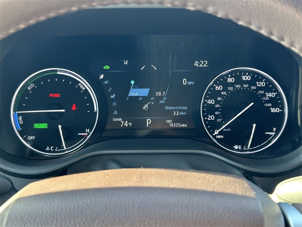 Used 2023 Toyota Sienna Platinum image 40