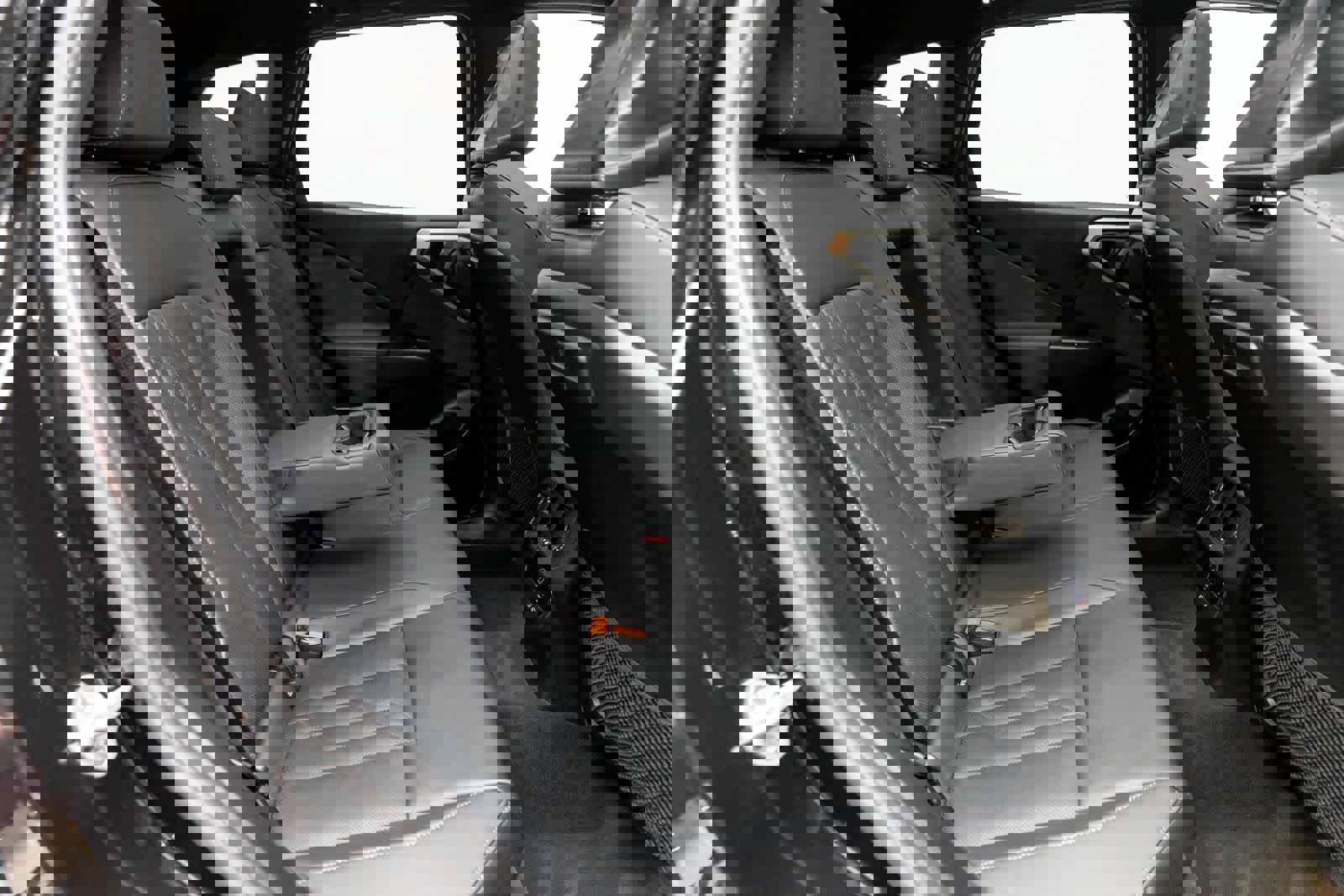 Used 2025 BMW X3 xDrive30i w/ Convenience Package image 13