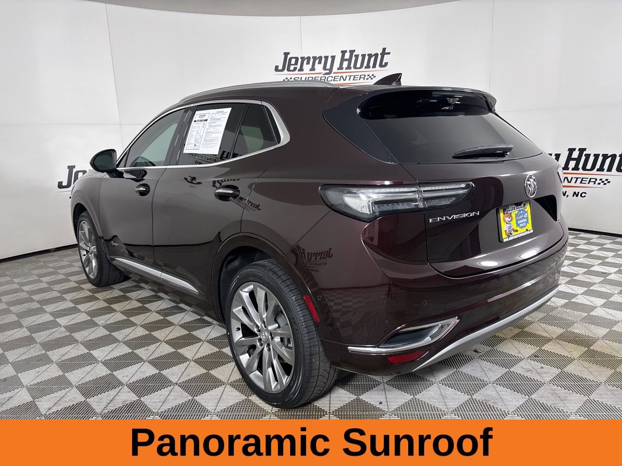 Used 2023 Buick Envision Avenir image 7