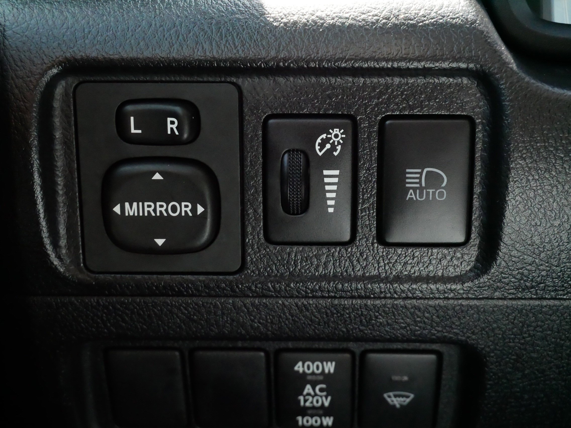 Certified 2024 Toyota 4Runner SR5 AWD/4WD image 26