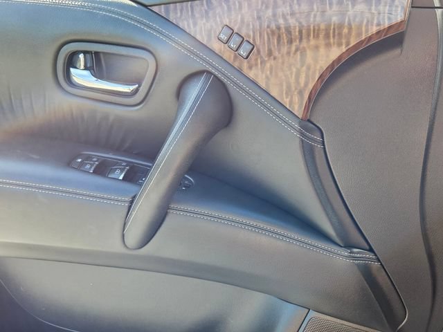 Used 2020 Nissan Armada Platinum w/ Captain's Chairs Package RWD image 33