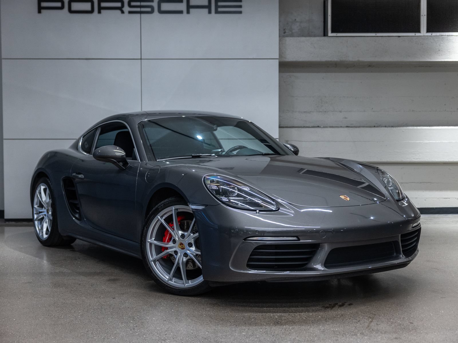 Certified 2024 Porsche 718 Cayman S RWD image 12