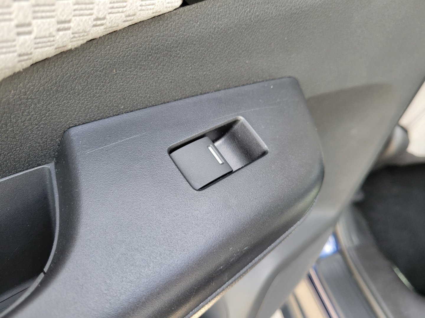 Used 2016 Honda CR-V EX image 14