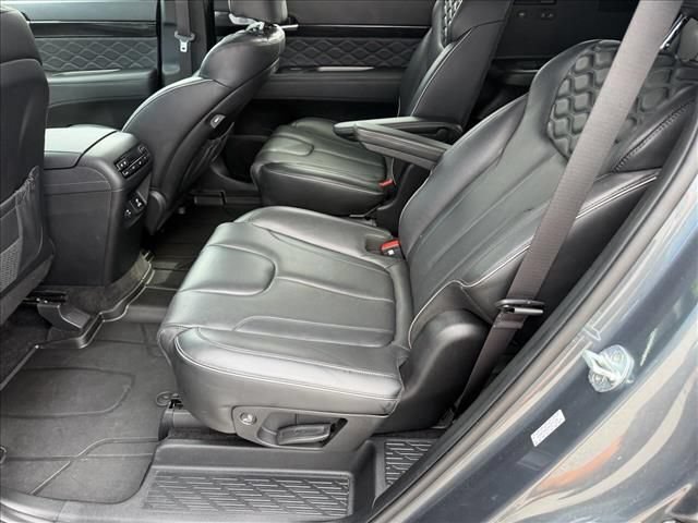 Used 2022 Hyundai Palisade Calligraphy w/ Winter Package AWD/4WD image 10