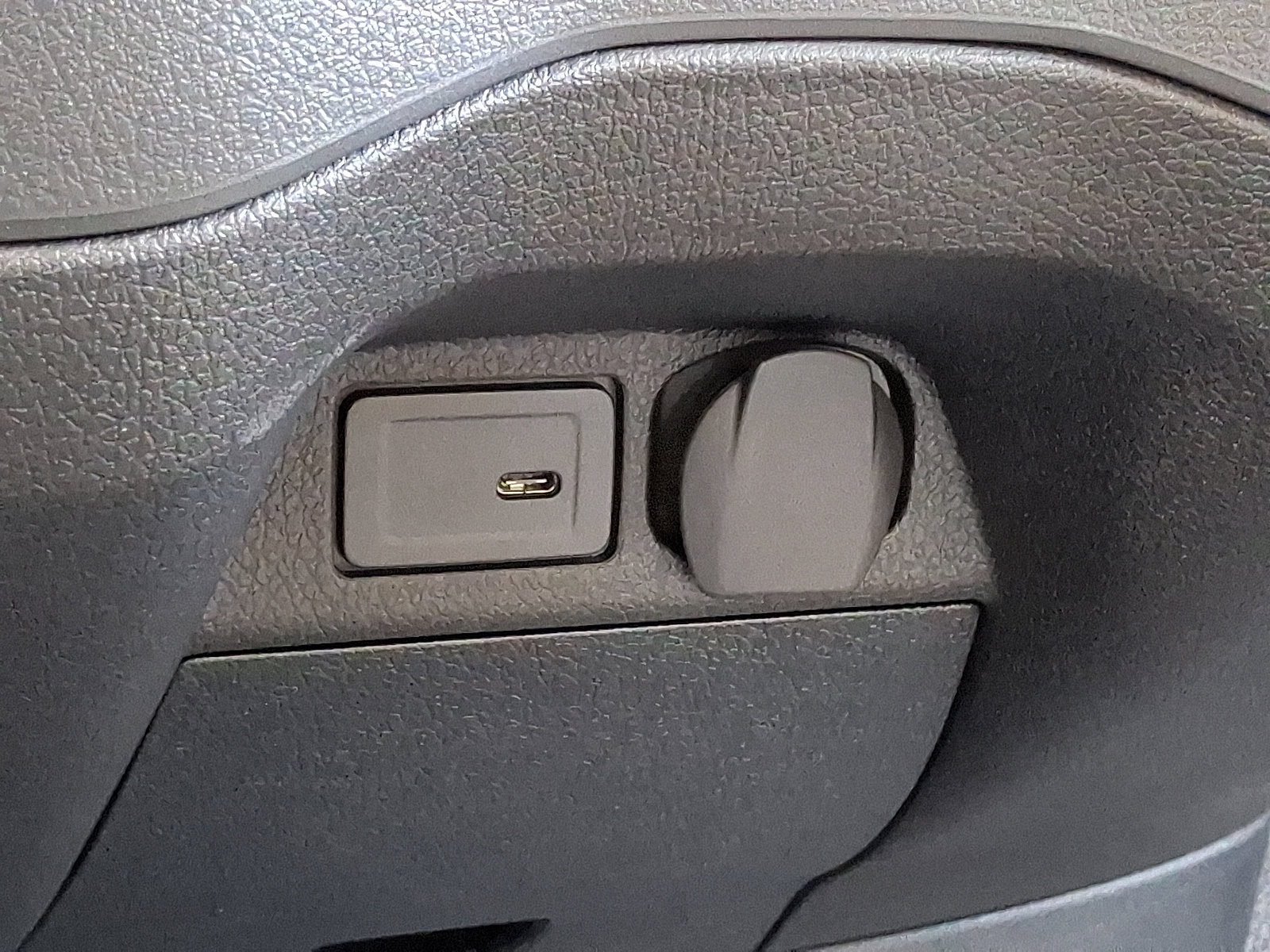 New 2025 Mercedes-Benz Sprinter 2500 image 18