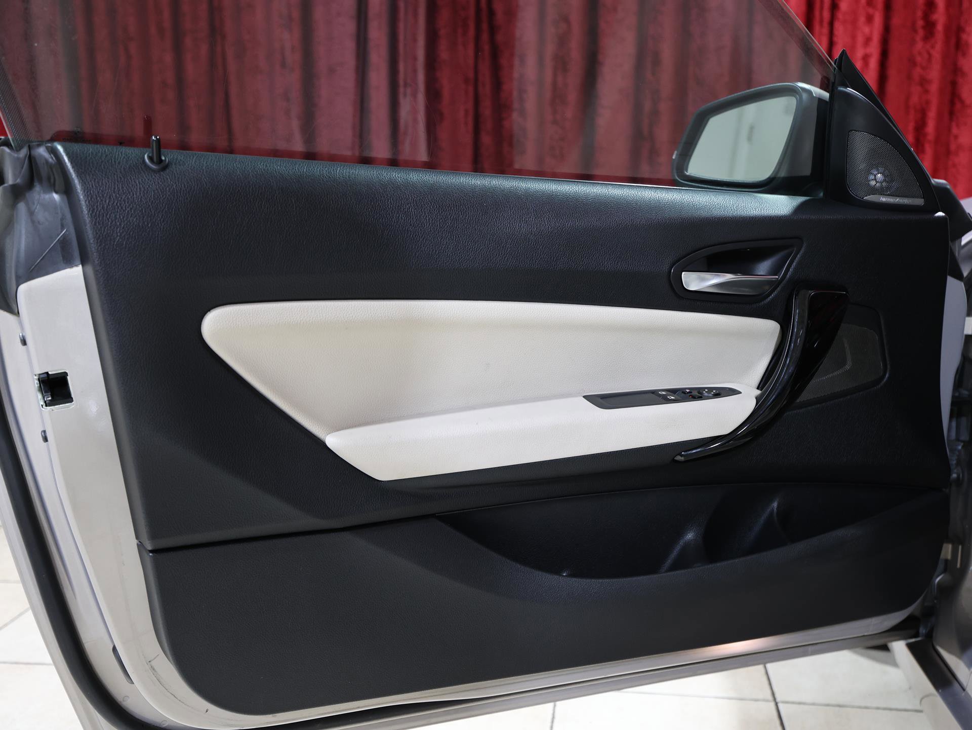 Used 2016 BMW 228i Coupe image 11