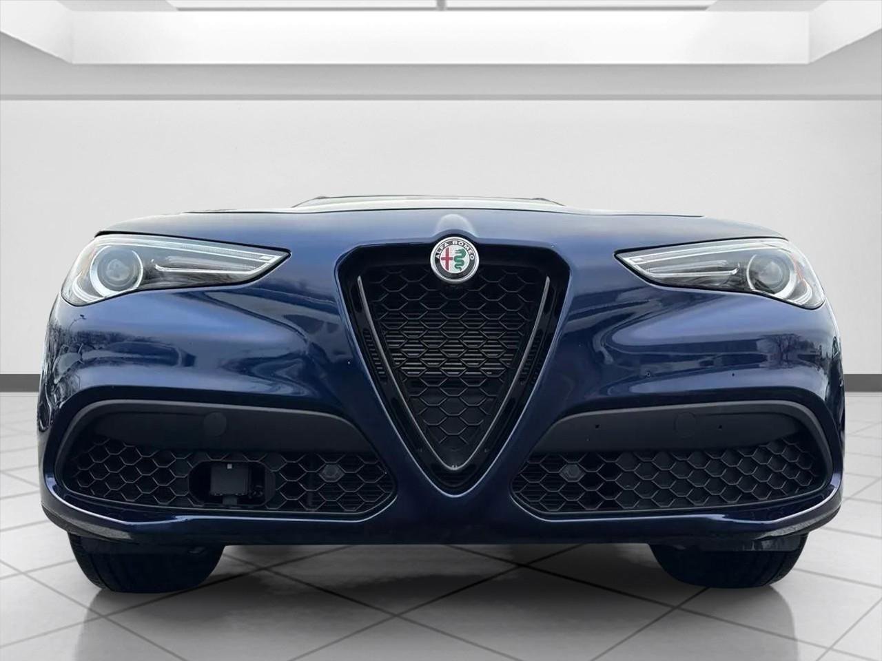 Used 2020 Alfa Romeo Stelvio AWD w/ Nero Edizione image 6