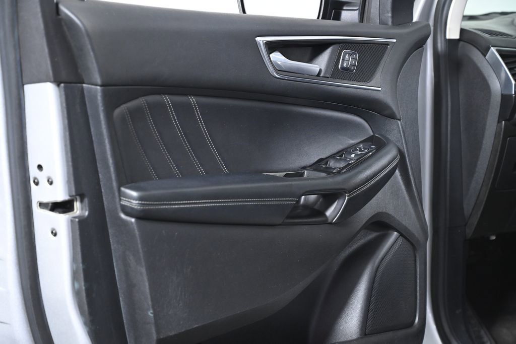Used 2016 Ford Edge Sport w/ Equipment Group 401A image 29