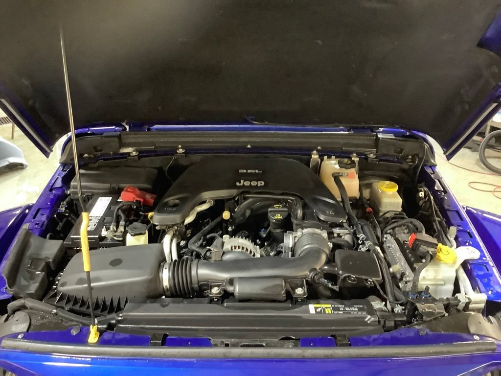 Used 2019 Jeep Wrangler Unlimited Rubicon w/ Uconnect 4C Nav & Sound Group AWD/4WD image 18
