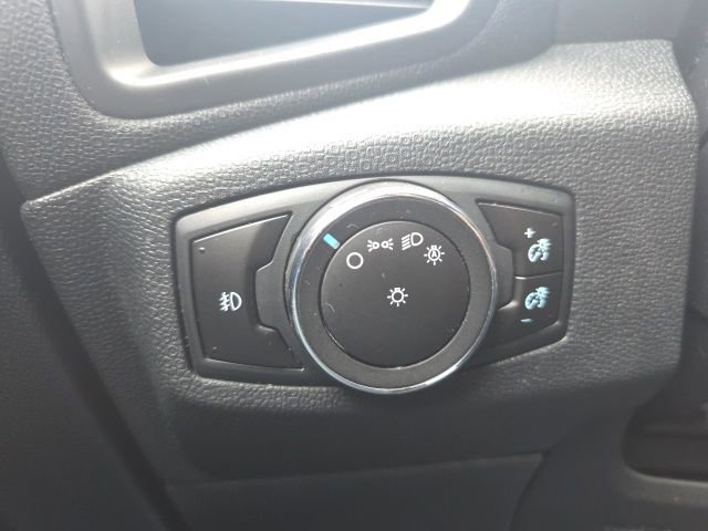 Used 2020 Ford EcoSport Titanium image 14