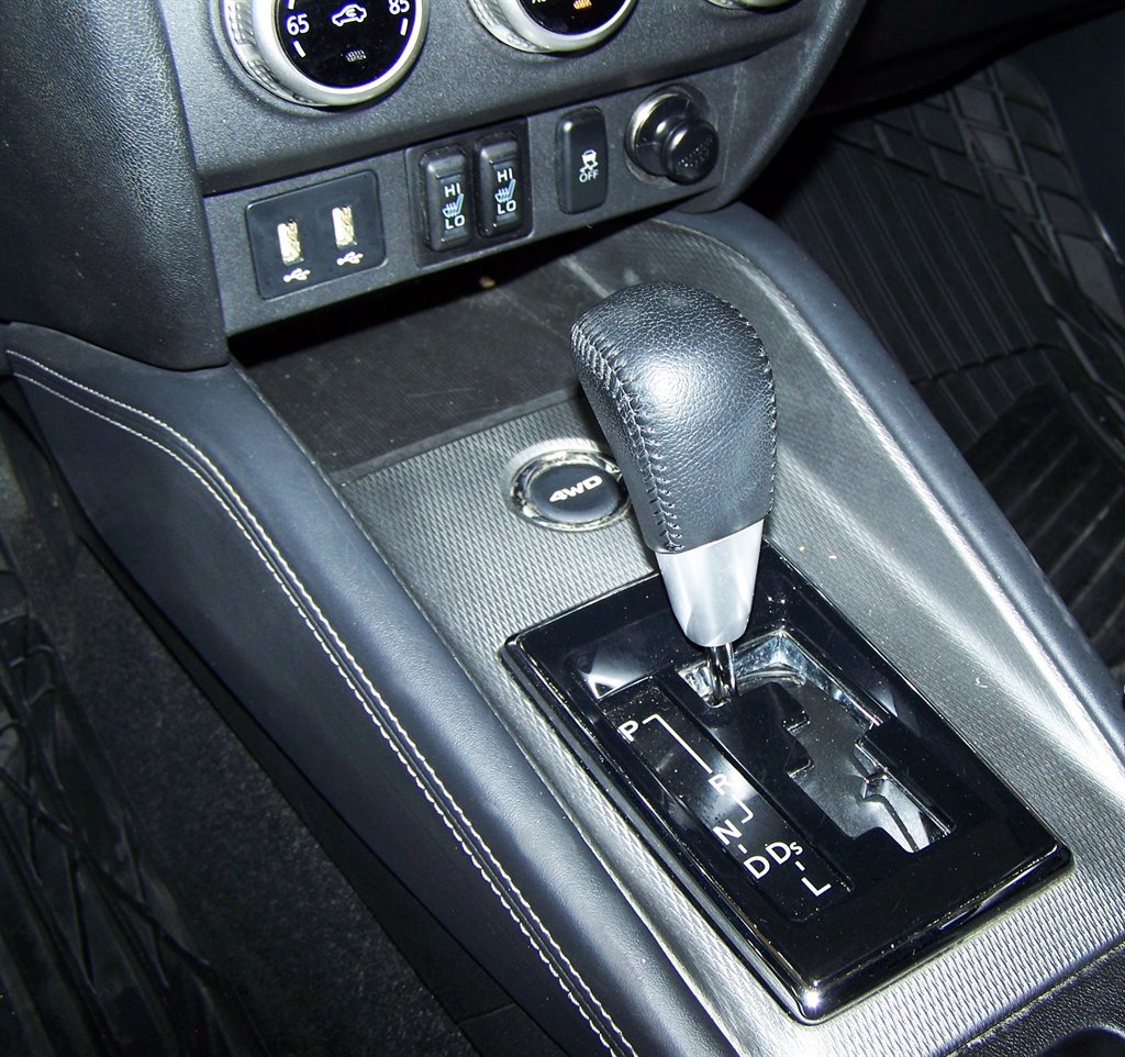 Used 2021 Mitsubishi Outlander Sport SE AWD/4WD image 12