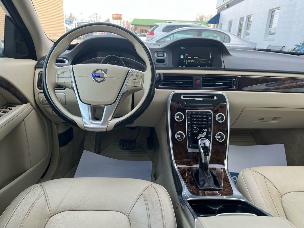 Used 2015 Volvo S80 T5 image 6