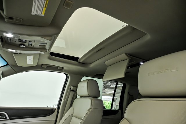Used 2020 GMC Yukon XL Denali image 13