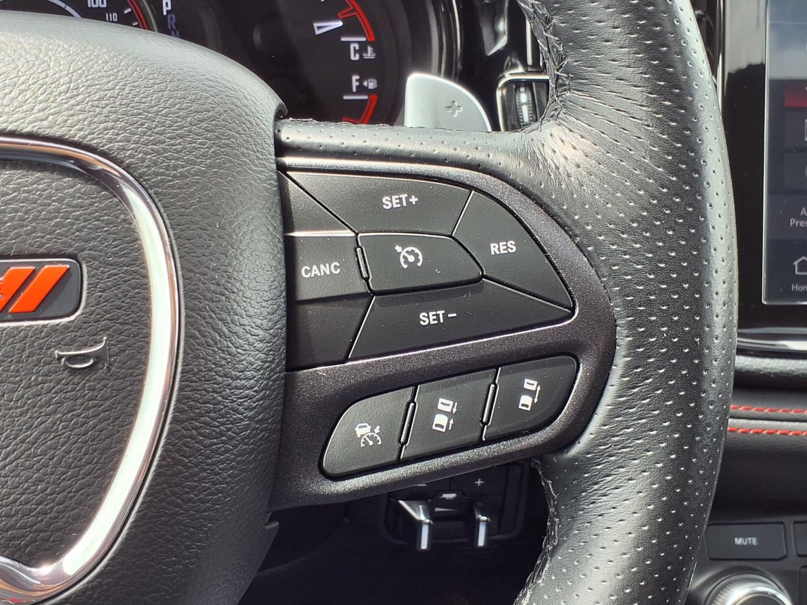 Used 2024 Dodge Durango GT RWD image 18