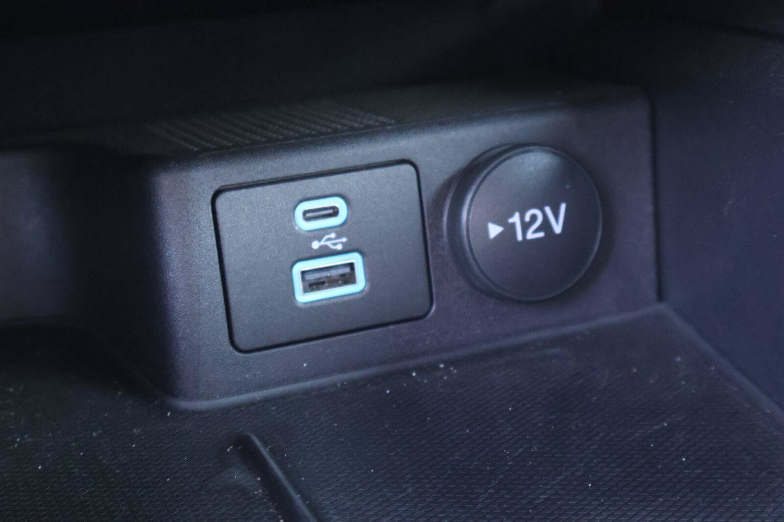Used 2023 Ford Escape ST-Line w/ Tech Pack #1 FWD image 28