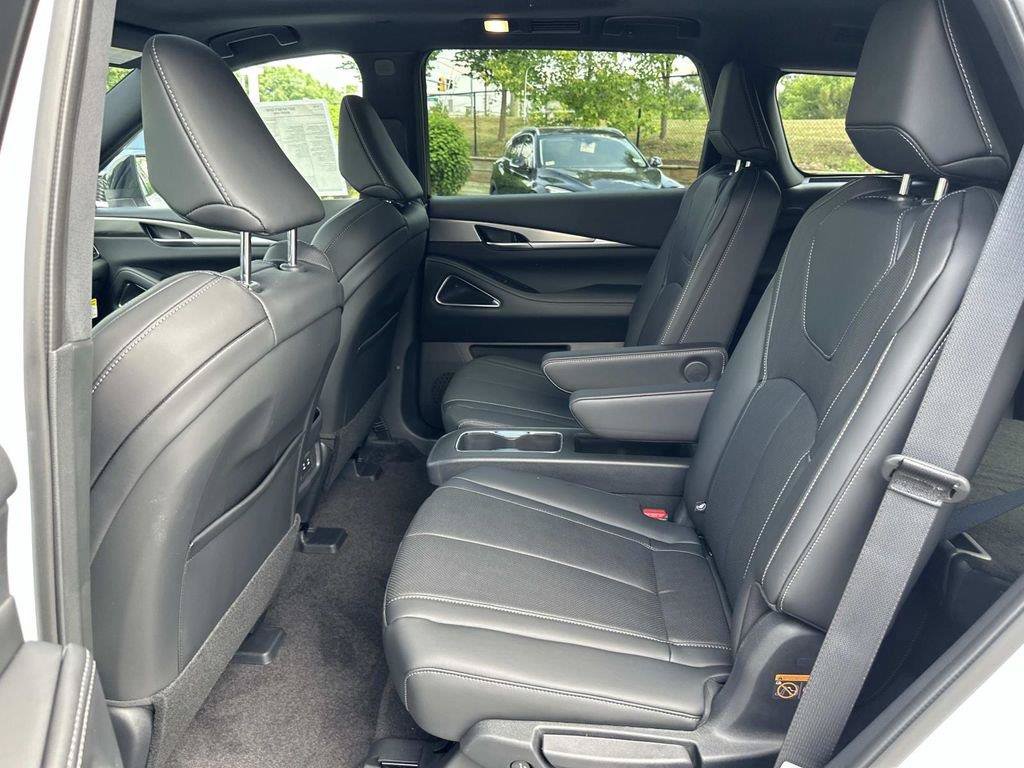 New 2027 INFINITI QX60 Sport w/ Dark Cargo Package AWD/4WD image 26