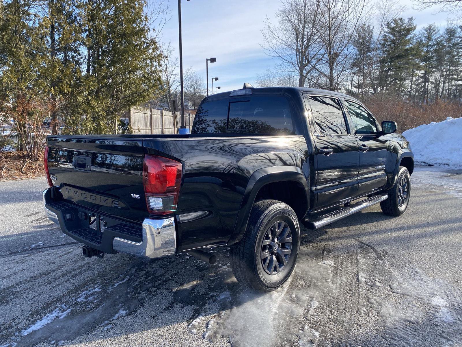 Used 2023 Toyota Tacoma SR5 image 7