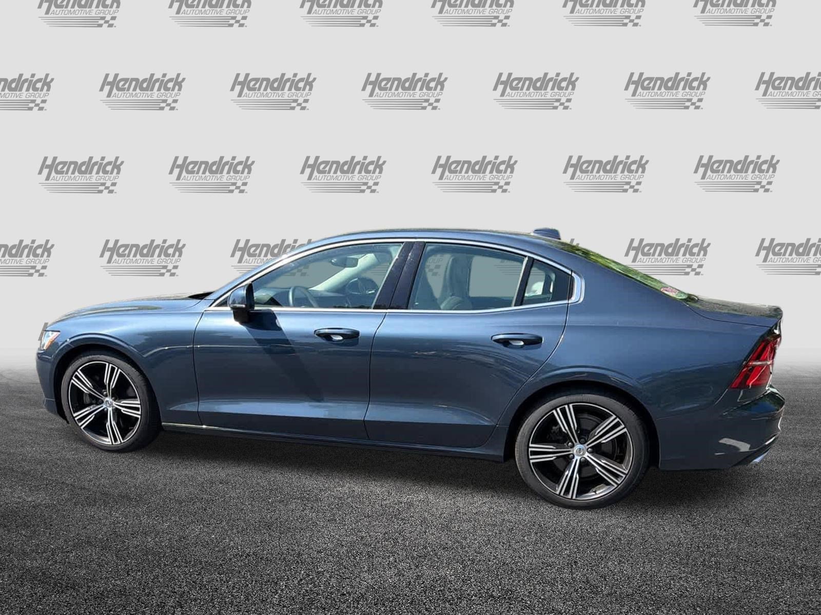 Used 2019 Volvo S60 T6 Inscription image 11
