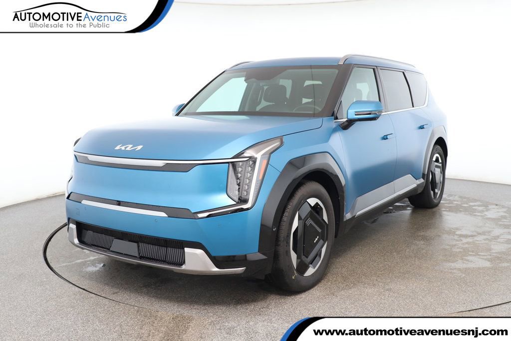 Used 2024 Kia EV9 Land