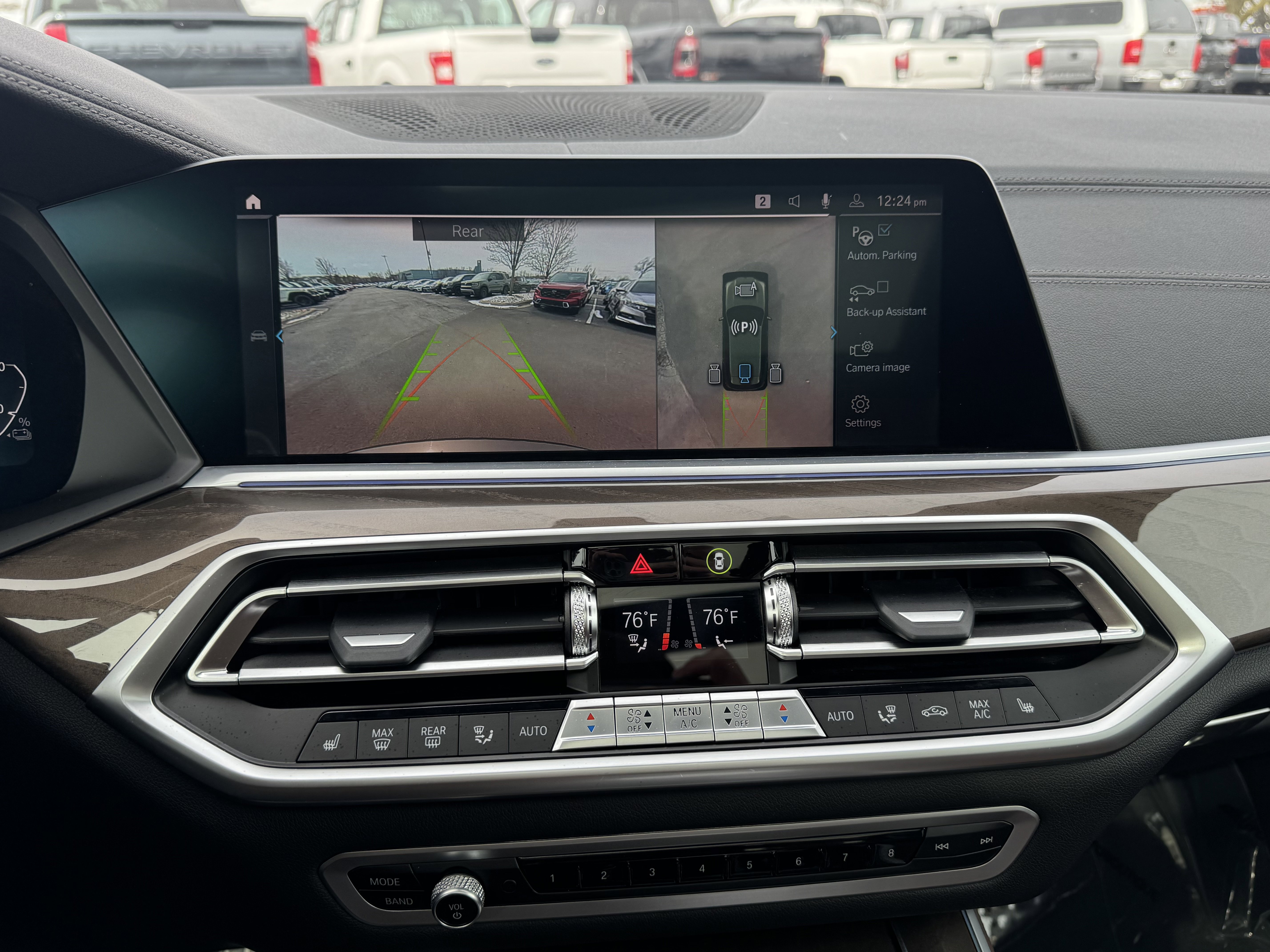 Used 2023 BMW X5 xDrive45e w/ Executive Package image 4